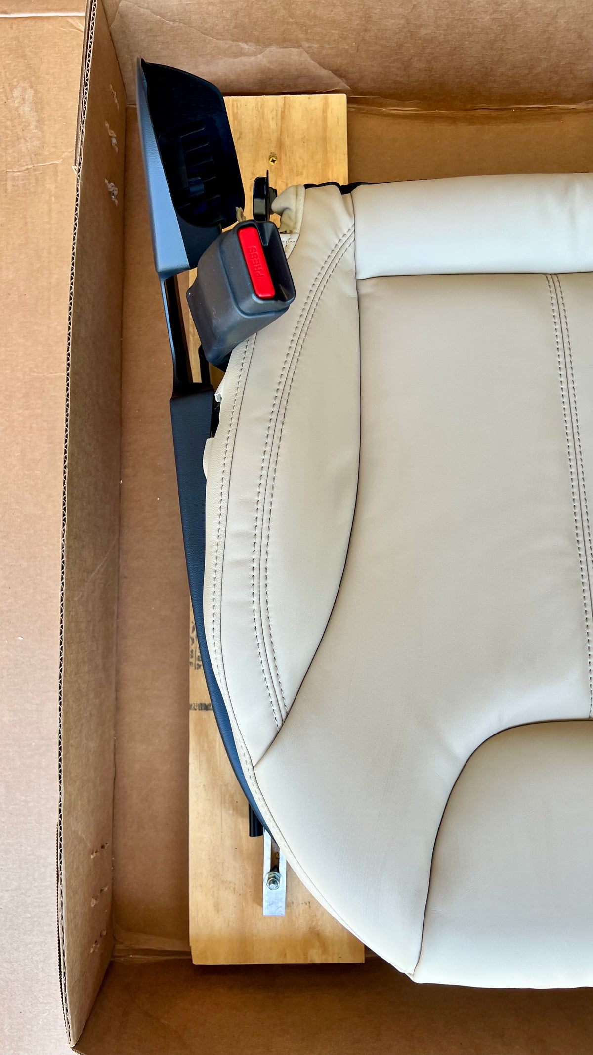 Tesla Model S OEM - Canada|Europe|APAC - 1 Row Left Hand Drive - Seat Cushion - Premium Tan - 1042911-03-B