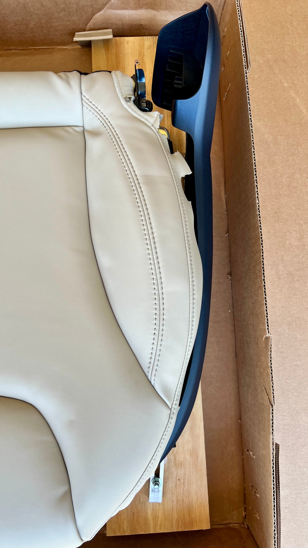 Tesla Model S OEM - Canada|Europe|APAC - 1 Row Left Hand Drive - Seat Cushion - Premium Tan - 1042911-03-B