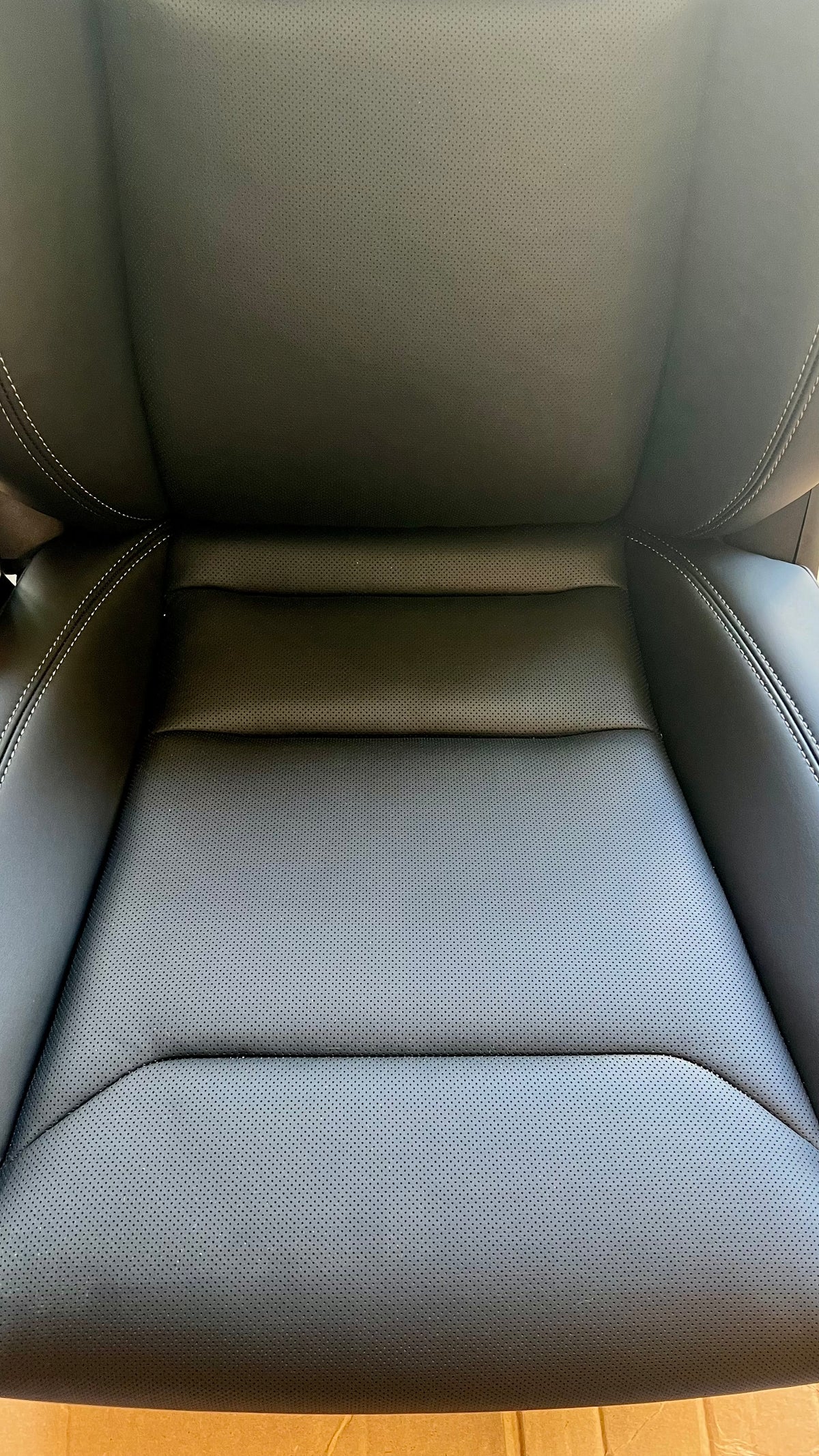 Tesla Model X North America - OEM 1 Row Left Hand Seat Assembly - Pure Vented Black - 9876527-05-A